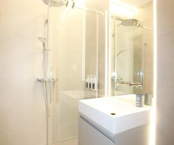 Unique Luxury Oda ve Kahvaltı