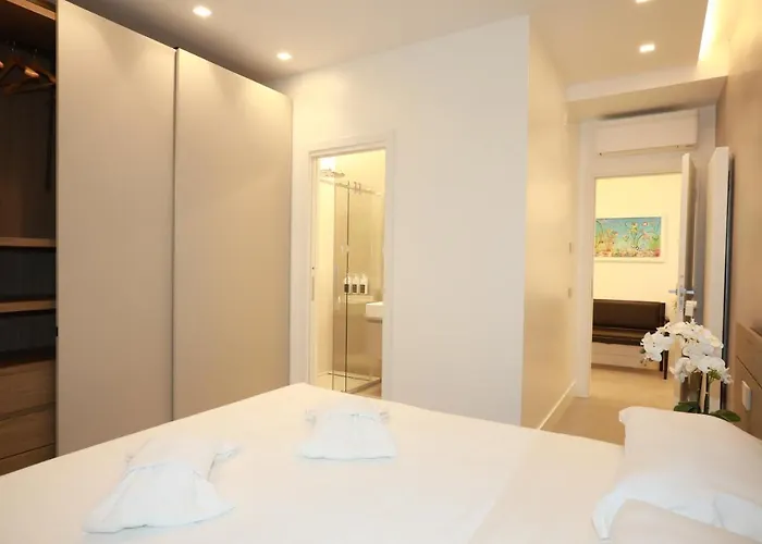 Oda ve Kahvaltı Unique Luxury Roma