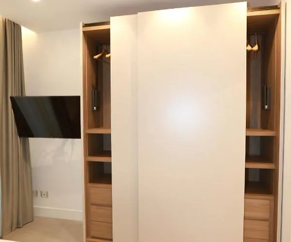 Oda ve Kahvaltı Unique Luxury