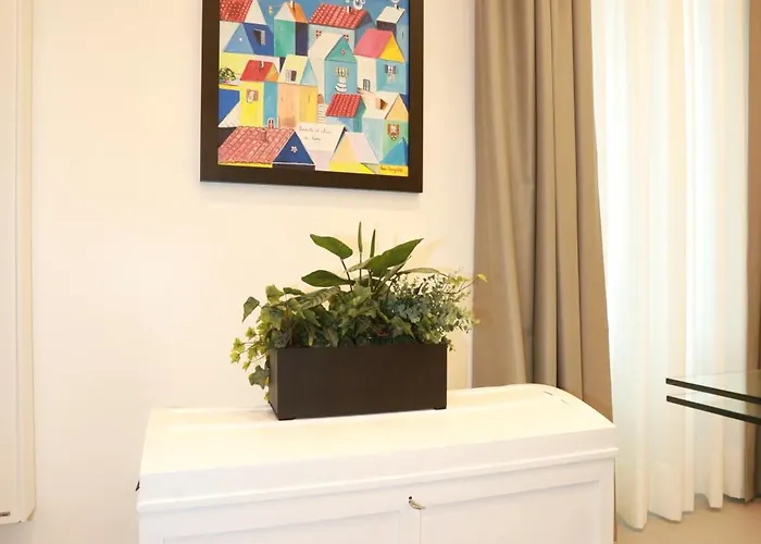 Oda ve Kahvaltı Unique Luxury Roma