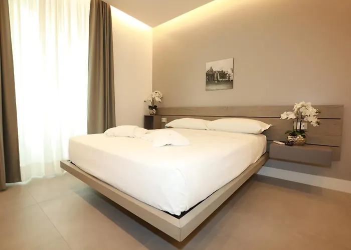 Unique Luxury Oda ve Kahvaltı 4*